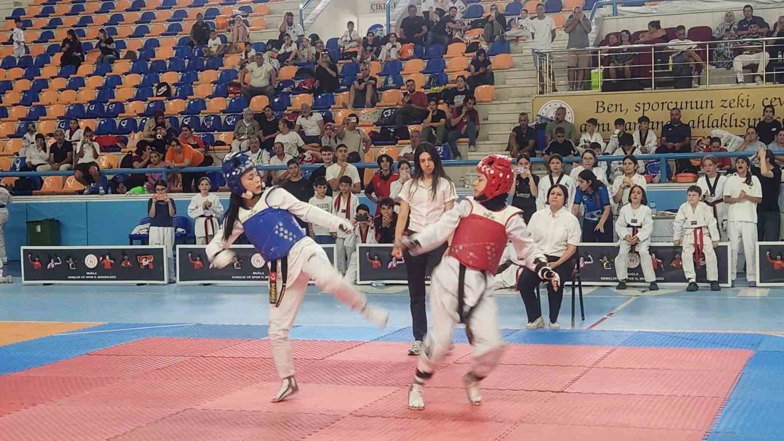 mugla-da-taekwondo-il-secmeleri-heyecani-yasandi