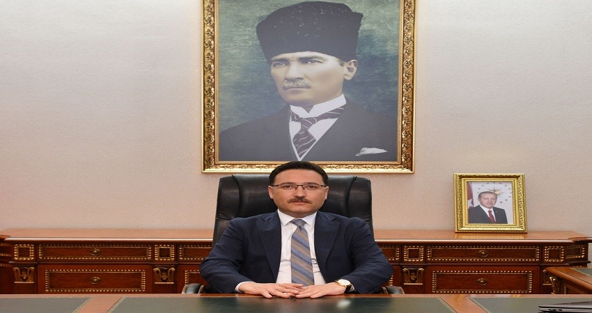 vali-cicek-basin-mensuplarimiz-toplum-adina-onemli-bir-kamu-hizmeti-yurutmektedir