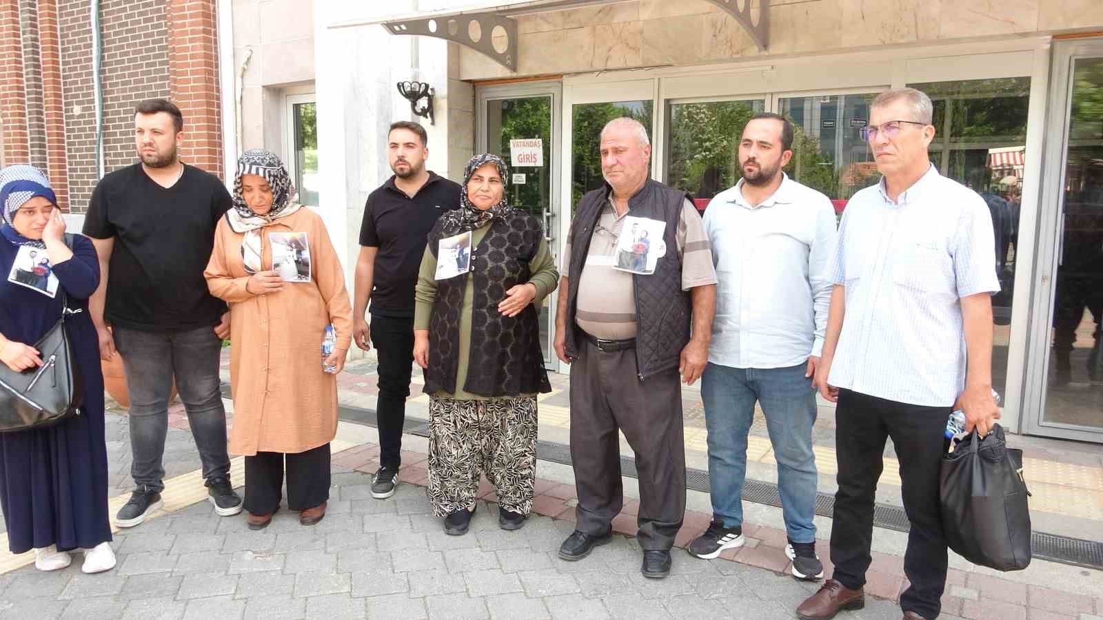 nisanli-ciftin-olumuyle-sonuclanan-kazayla-ilgili-davada-surucunun-serbest-birakilmasina-tepki