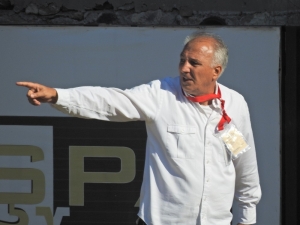 Çağın: "Çeşme Belediyespor, Genç Ve Dinamik Kadrosuyla Hedefine Ulaşacak"