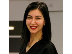 Kadınlarda Saç Dökülmesine Dikkat