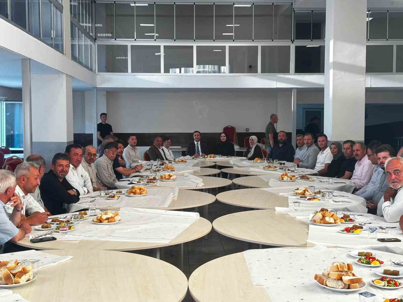 cavdarhisar-kaymakami-murat-ak-a-veda-programi-duzenlendi