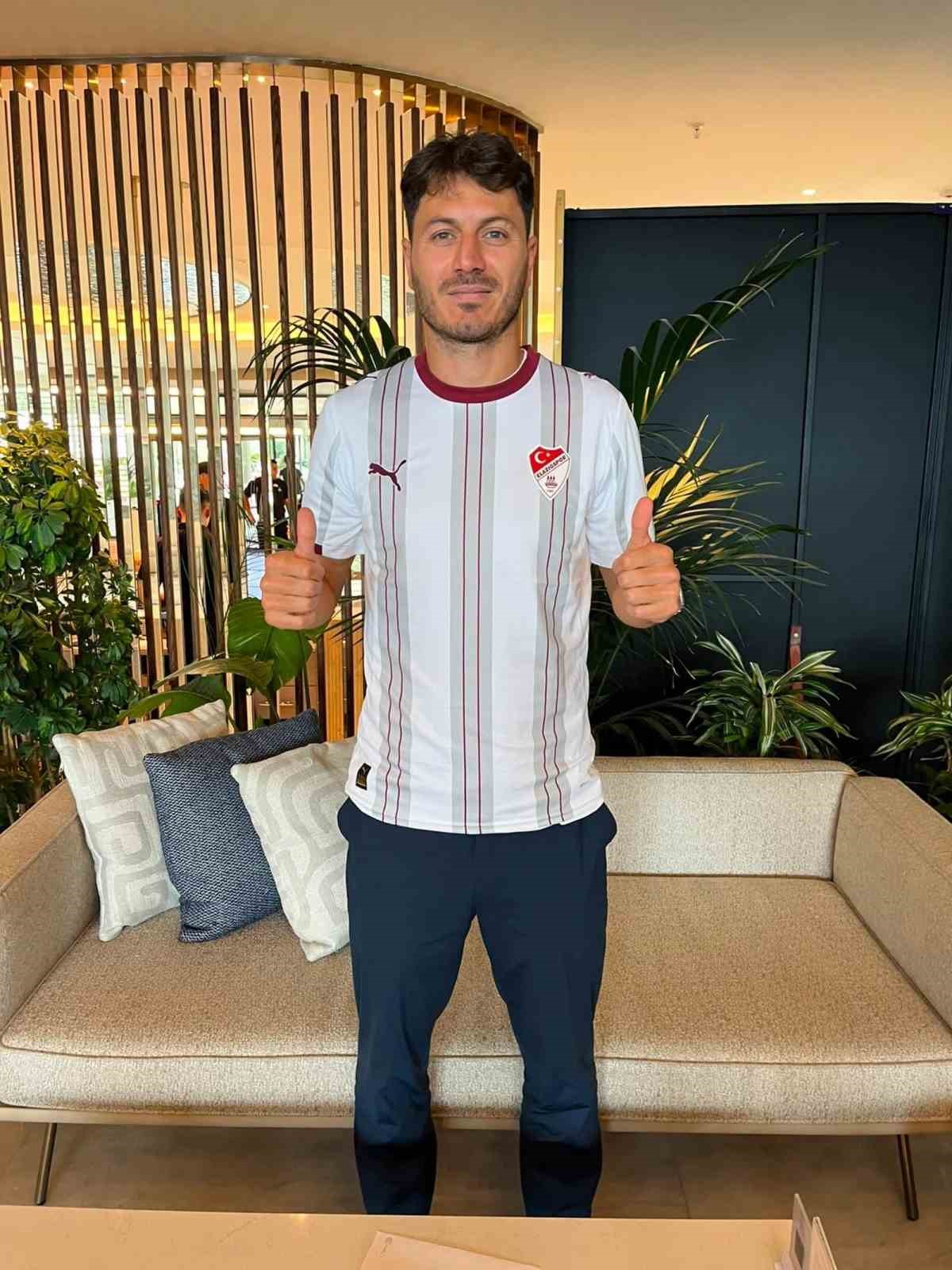 elazigspor-feyyaz-belen-i-acikladi