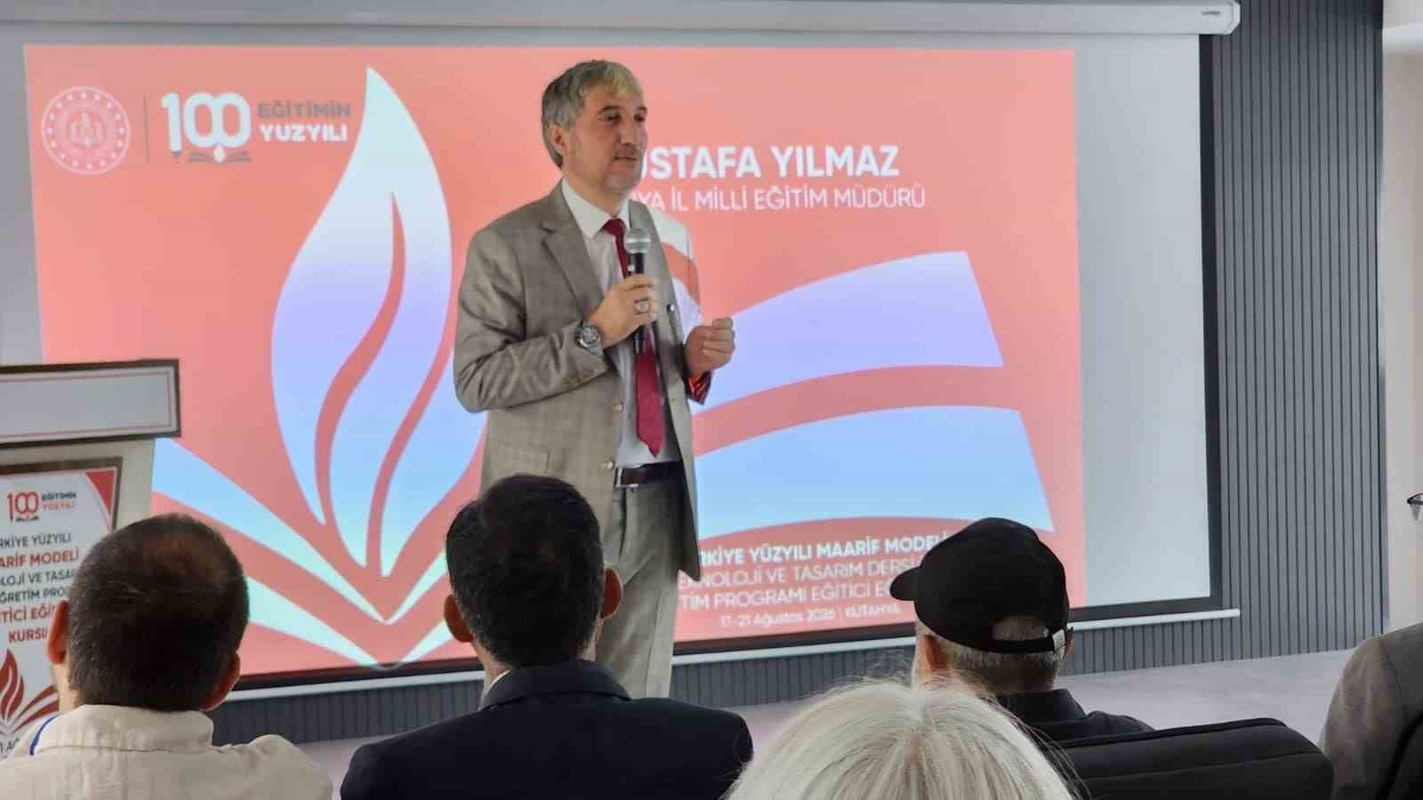 kutahya-da-turkiye-yuzyili-maarif-modeli-kapsaminda-teknoloji-tasarim-egitimi-basladi