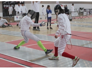 Sivas’ta 100. Yıl Milli Mücadele Eskrim Şampiyonası Düzenlenecek