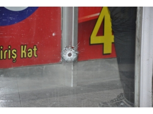 Yüksekova’da Silahlı Saldırı: 1 Yaralı