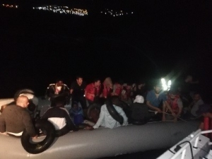 Kuşadası’nda 10’u Çocuk 39 Düzensiz Göçmen Yakalandı