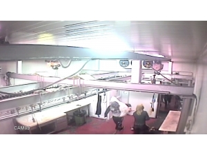 Maltepe’de 80 Bin Liralık Et Hırsızlığı Kamerada