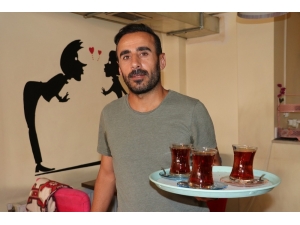 Vanlı Atlet Bir Yandan Kafede Çalışıyor, Bir Yandan Olimpiyatlara Hazırlanıyor