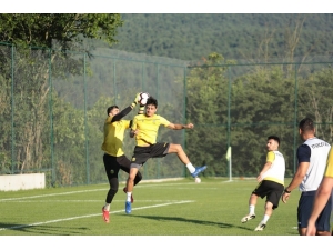 Berk, Adana Demirspor’a Ertaç Gençlerbirliği’ne