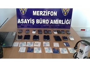 Polisler Leblebici, Simitçi Kılığında Dolandırıcılık Şebekesini Çökertti