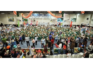 Basketbol, Binleri Mutlu Etti