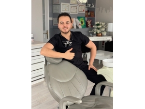 Dişlerde Renk Değişimine Dikkat