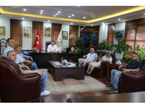 Sapancaspor’dan Başkan Özen’e Ziyaret