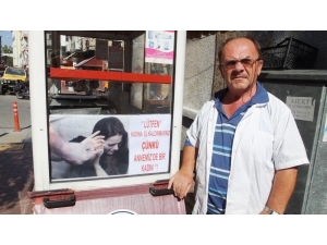 Simitçiden Kadına Şiddete Pankartlı Tepki