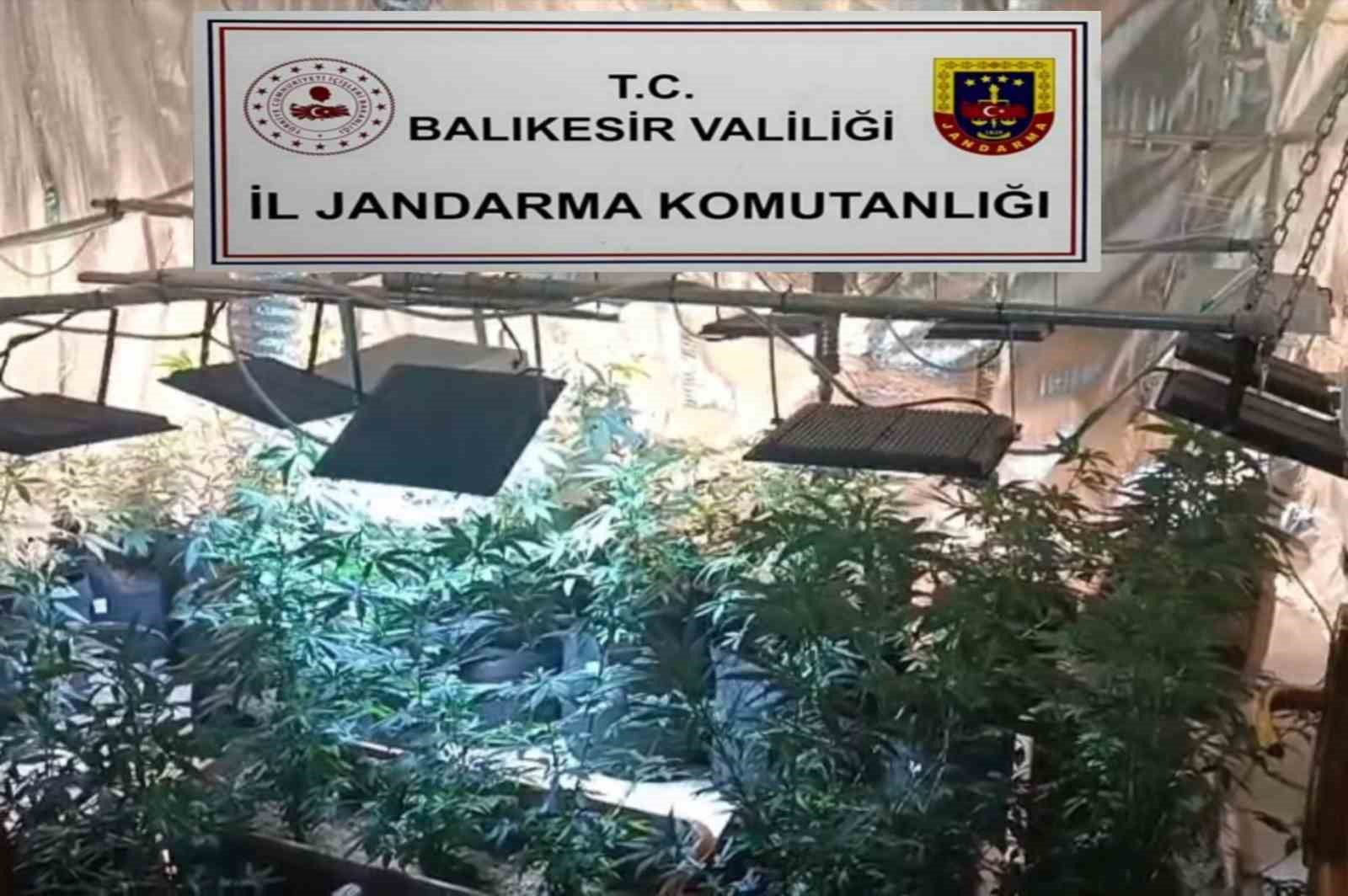 zehir-tacirlerinin-yeni-sistemini-jandarma-cokertti