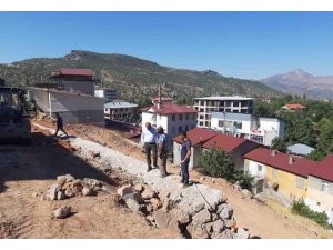 Başkan Dündar Park Yapımını Yerinde İnceledi