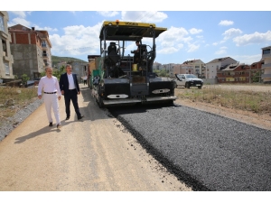 Çayırova’da Asfalt Çalışmaları Sürüyor