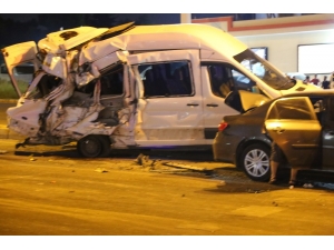 Hatay’da Freni Patlayan Kamyon 12 Araca Çarptı: 2 Çocuk 13 Kişi Yaralandı