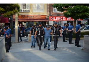 Eskişehir Merkezli 3 İlde Yapılan Uyuşturucu Operasyonunda Yakalanan Şüpheliler Adliyede