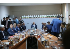 Bakan Turhan Mardin’de Yatırımları İnceledi, Yeni Demir Yolu Müjdesi Verdi