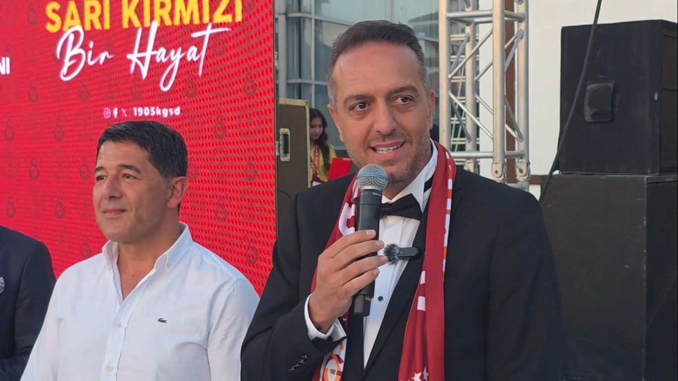 kutahya-da-galatasaray-in-26-sampiyonlugu-coskuyla-kutlandi