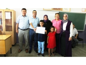 Burhaniyeli Öğrencilerin Kur’an Öğrenme Mutluluğu