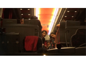 Ayvalık’ta 39 Göçmen Jandarmanın Dikkati Sayesinde Yakalandı