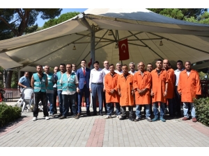 ’Temiz Çevre’ Projesi İle Sümerpark Daha Temiz