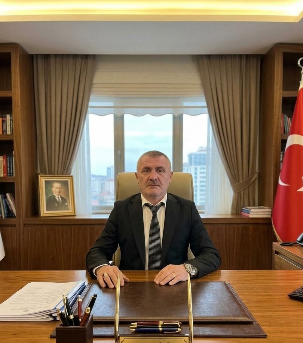 cinarcik-soforler-odasi-ndan-ilce-girisine-doner-kavsak-cagrisi