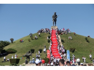Dumlupınar’da Zafer Bayramı Coşkusu