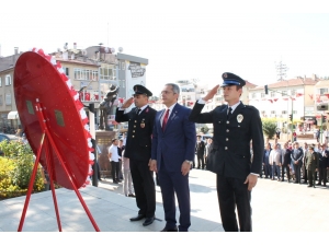 Tosya’da Zafer Bayramı Coşkuyla Kutlandı