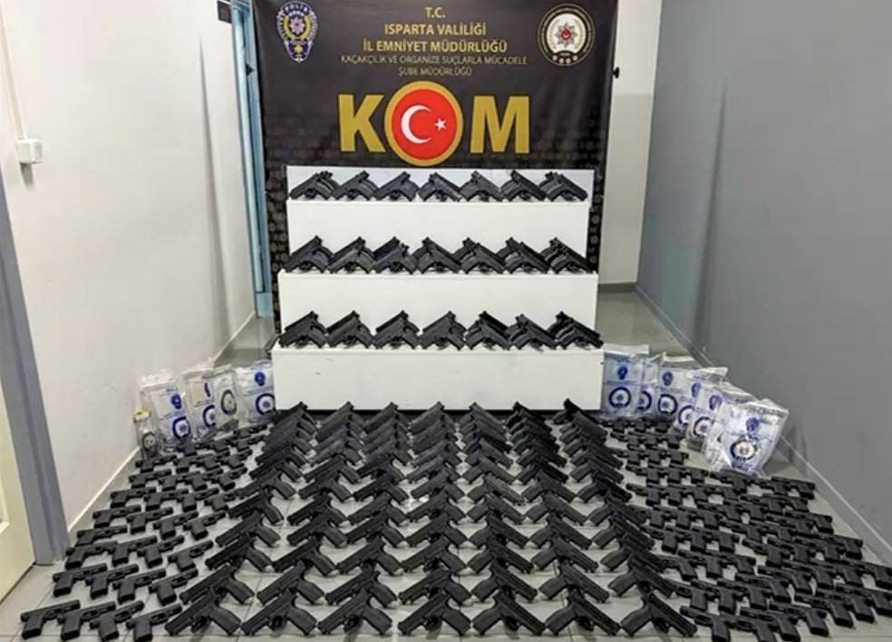 isparta-da-kacak-silah-operasyonu-1-tutuklama