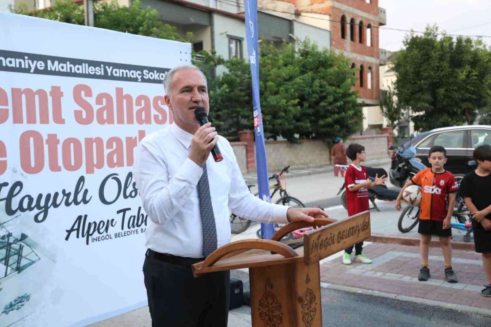 suleymaniye-mahallesinde-yeni-semt-sahasi-torenle-acildi