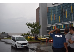 Malatya’da Şiddetli Rüzgar Can Aldı: 1 Ölü, 1 Ağır Yaralı