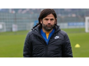 Milli Futbolcu İbrahim Üzümez’den Emetspor’a Destek