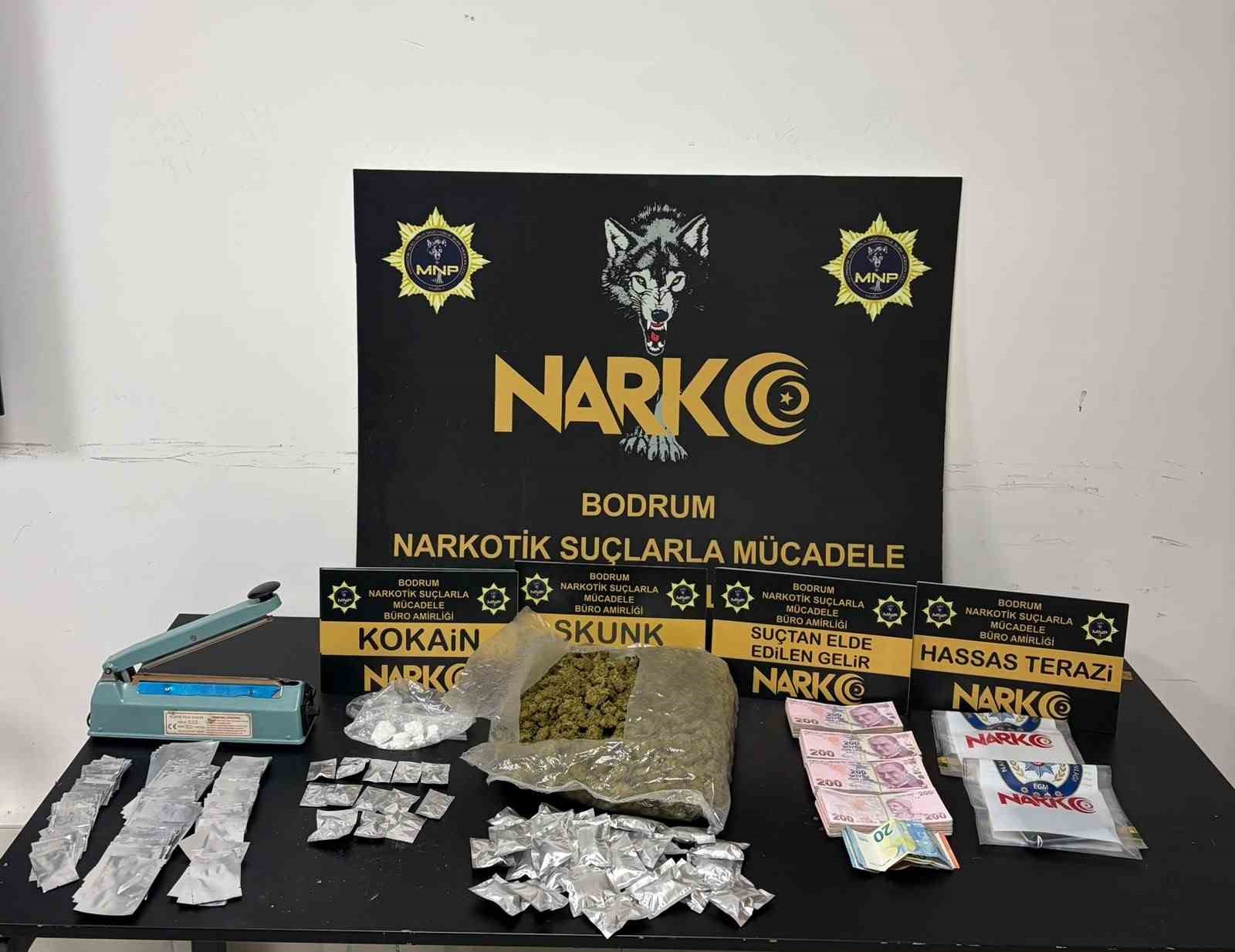 uyusturucu-tacirlerine-agir-darbe-900-gram-skunk-kokain-ve-pres-makinesi-ele-gecirildi
