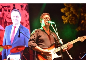 Bilecikliler Zafer Bayramını Konserle Kutladı