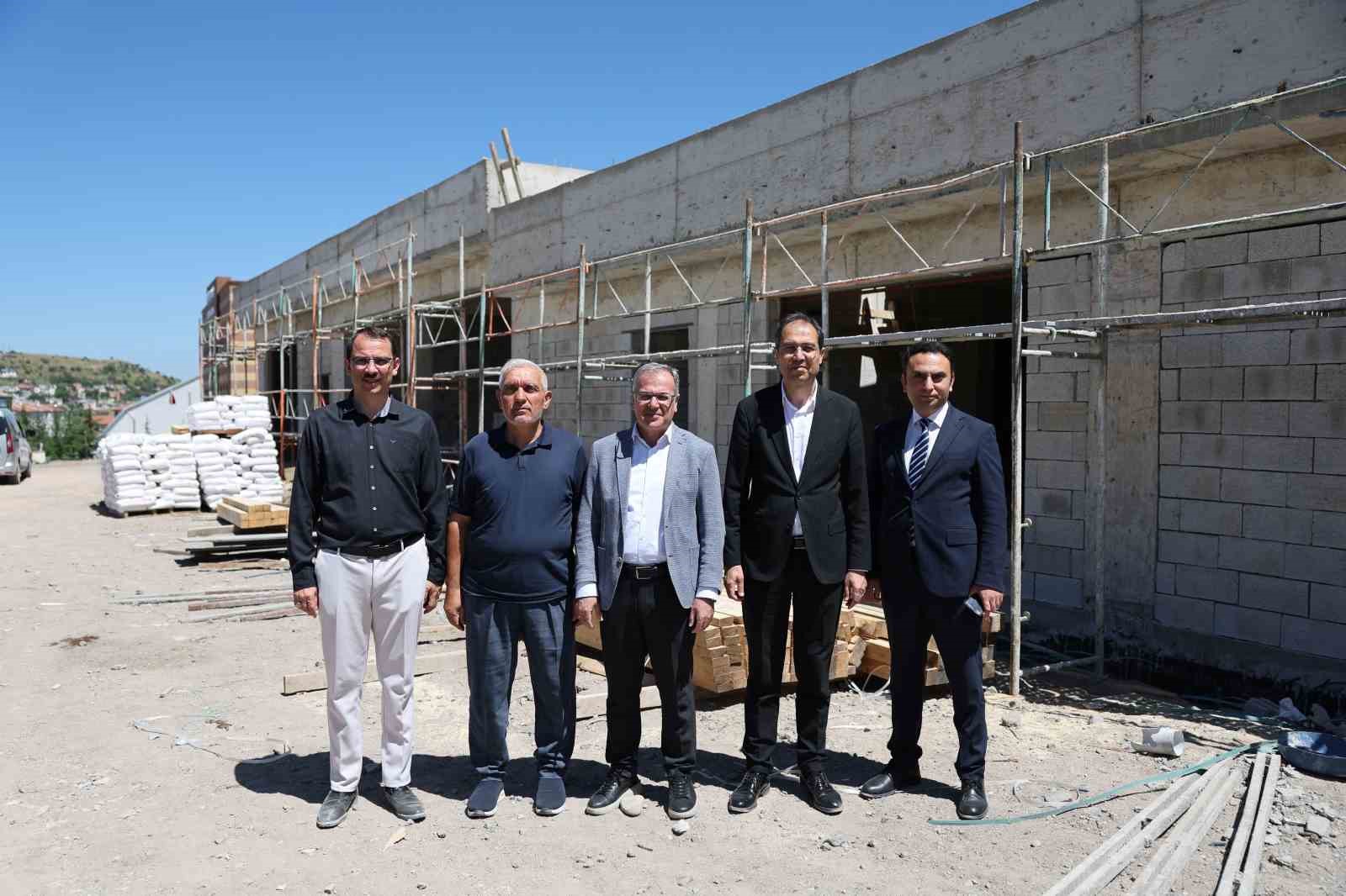 baskan-ozdogan-dan-112-acil-saglik-merkezi-insaatina-yakin-takip