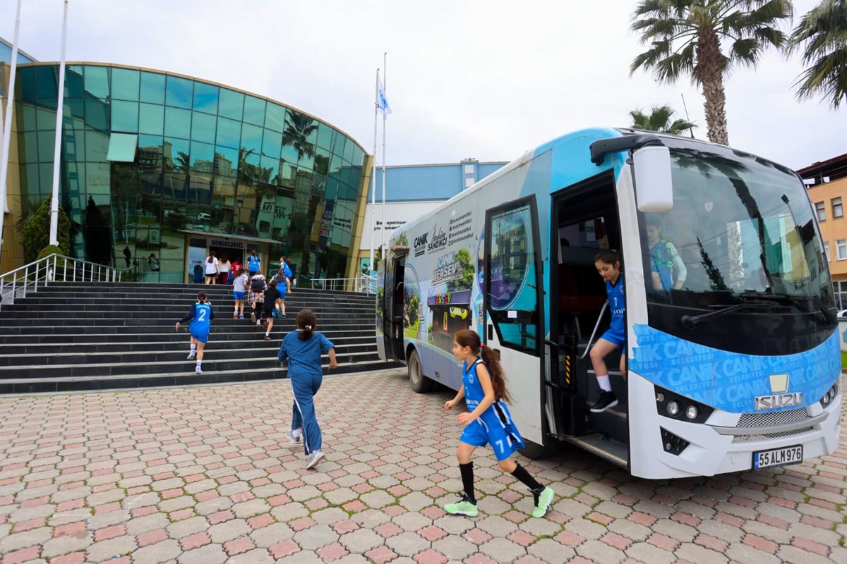canik-belediyesi-nden-ucretsiz-sporcu-servisi