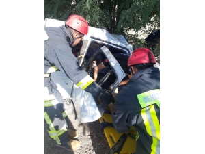 Otomobil Takla Attı: 4 Yaralı