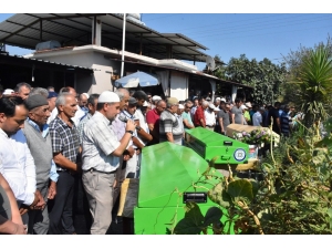 Anne, Baba Ve Kızın Tabutları Yan Yana Dizildi