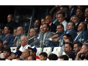 Bakan Kasapoğlu Beşiktaş Park’ta