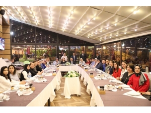 İlkadım Gönüllüleri Bir Araya Geldi