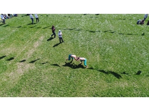 Erzurum’da Karakucak Güreşleri Başladı