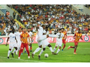 Btc Türk Yeni Malatyaspor: 0 - Alanyaspor: 3 (İlk Yarı)