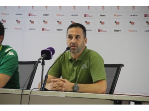 Yalçın Koşukavak: "Oyuncularım Henüz Bu Lige Adaptasyon Sürecindeler"