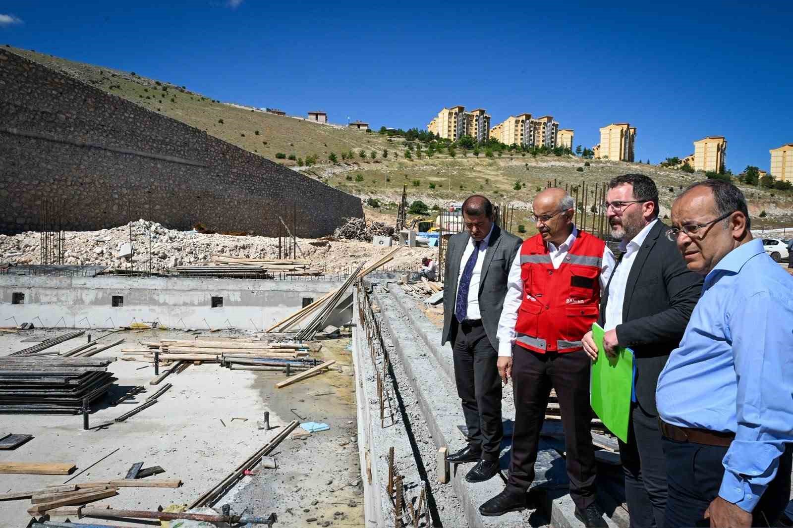 toki-karagoz-spor-kompleksi-bolgeye-hizmet-verecek
