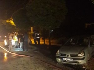 Otomobiller Çarpıştı: 5 Yaralı