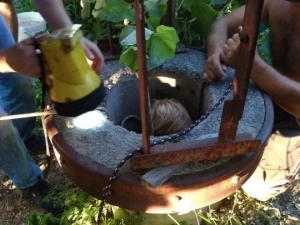 Üvey Babası Tarafından Kuyuya Atılan Çocuk Kurtarıldı